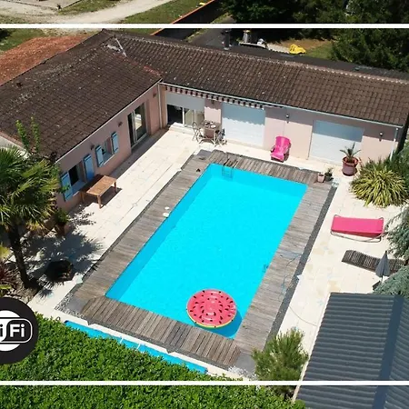 Maison Paisible à La Campagne Avec Piscine *