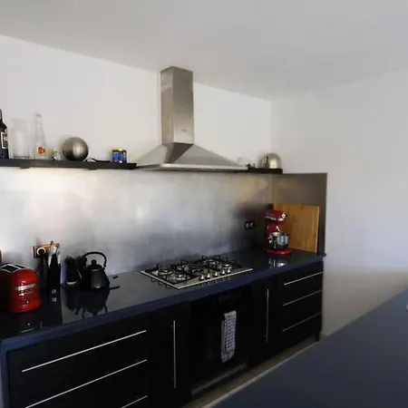 Maison Paisible à La Campagne Avec Piscine Hébergement de vacances *